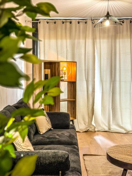 La Villa Luna And Spa La Possession Eksteriør billede